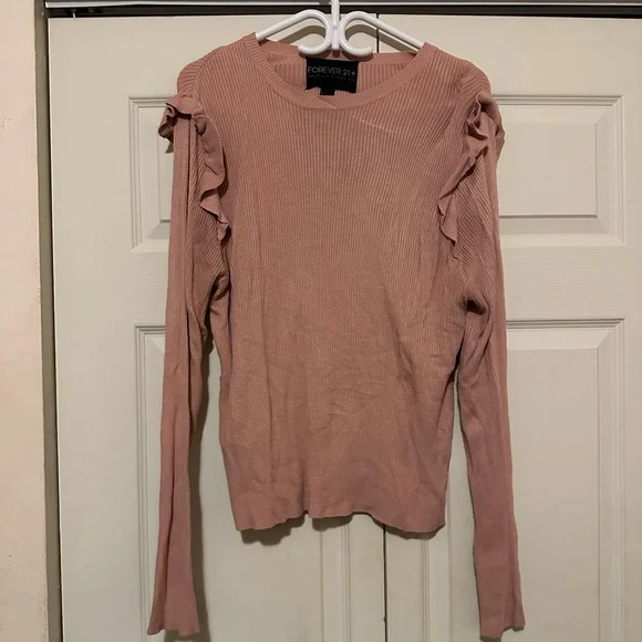 Pink top - Picture 3 of 5